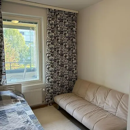 Appartamento Tilava Kolmio Aseman Vieressae Kaksi Makuuhuonetta Vantaa